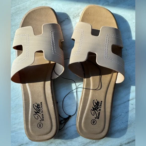 New Tan Slide Sandals Size 8 - Picture 1 of 3